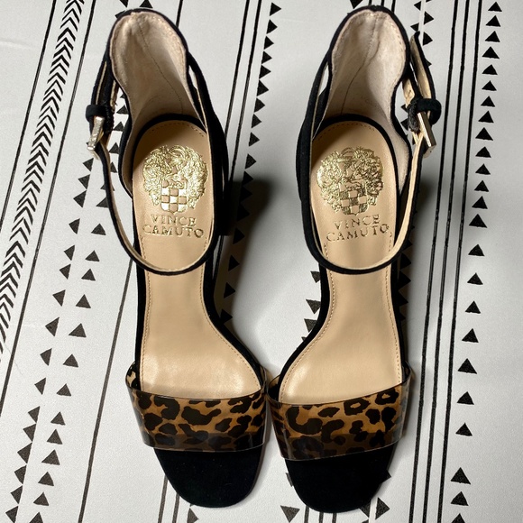 Vince Camuto Winderly Ankle Strap Leopard … - Picture 8 of 16